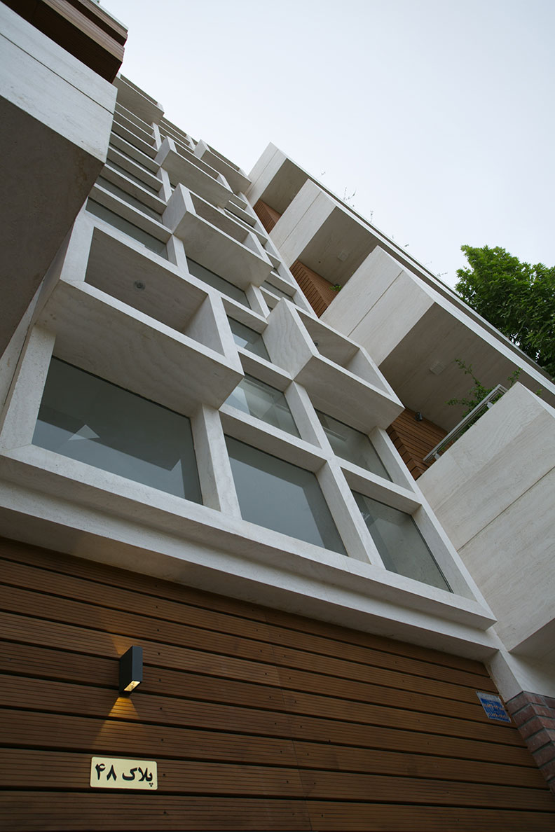 picture no. 2 ofApartment No. 02 project, designed by Ahmad Ghodsimanesh & Partners